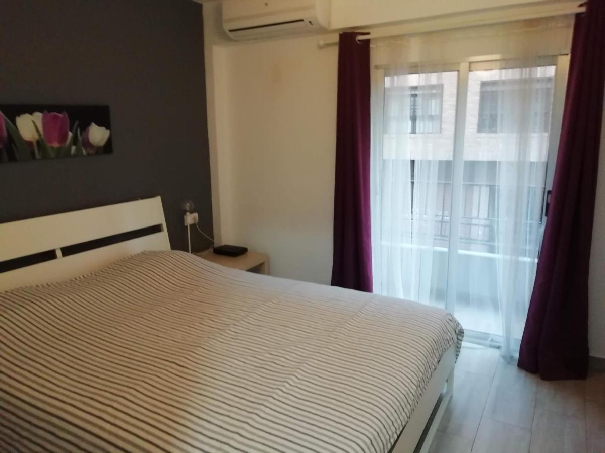 Appartement La Casa Dei Fiori à Valence Extérieur photo