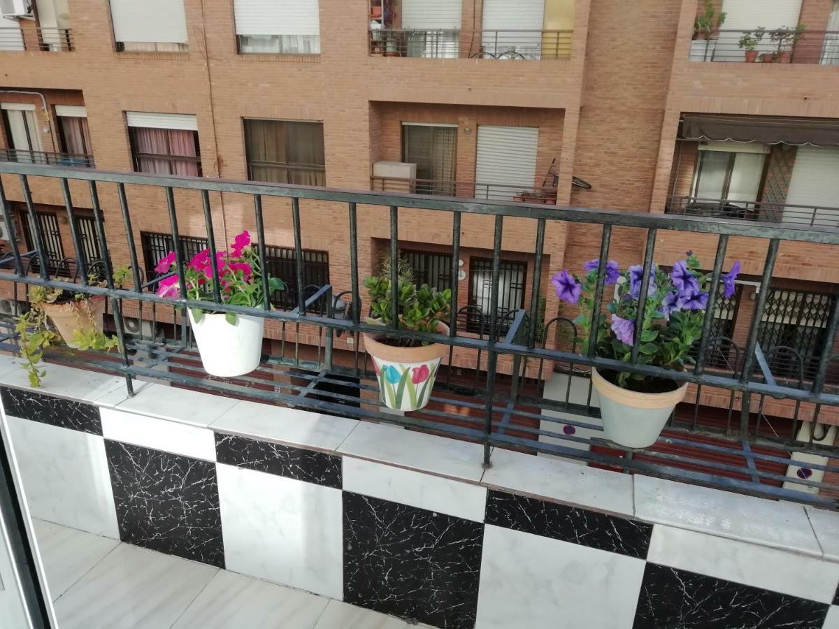 Appartement La Casa Dei Fiori à Valence Extérieur photo